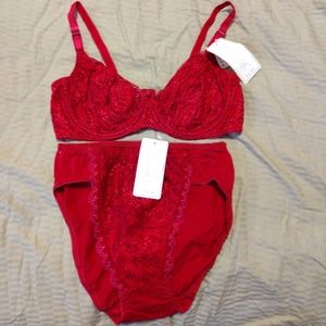 NEW Rene Rofe Women's 2 PC Red Bra & Panty Set 36C/7L